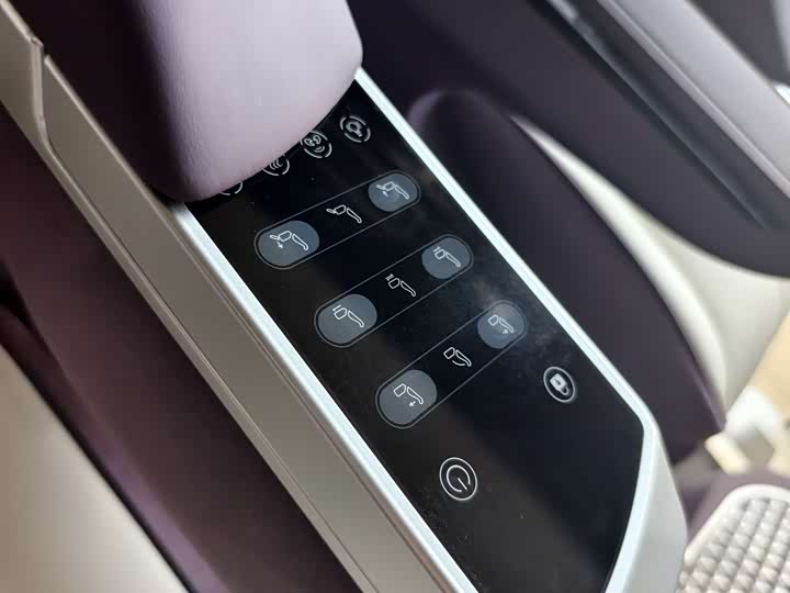 Фото 8 - Mercedes-Benz Vito