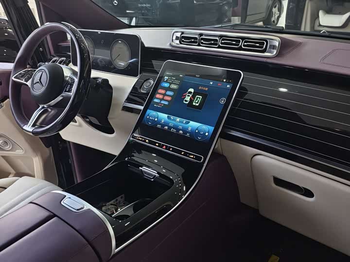 Фото 9 - Mercedes-Benz Vito