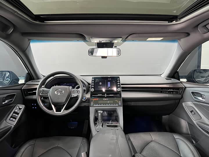 Фото 14 - Toyota Avalon