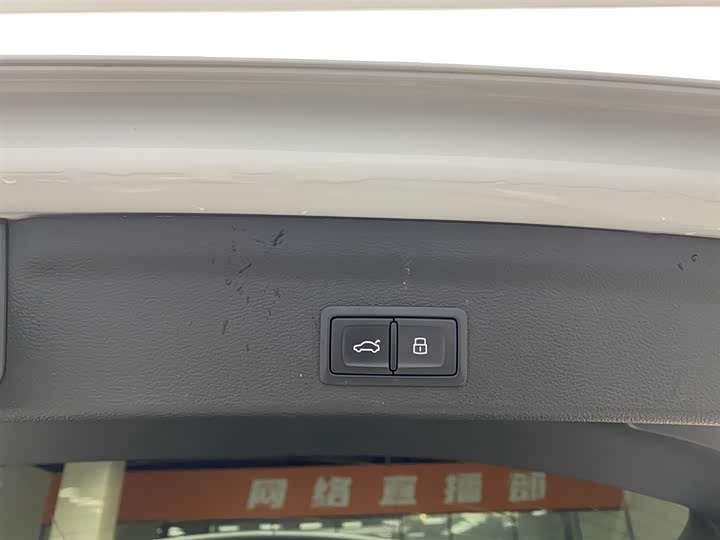 Фото 13 - Audi Q3