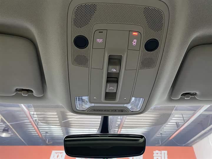 Фото 14 - Audi Q3