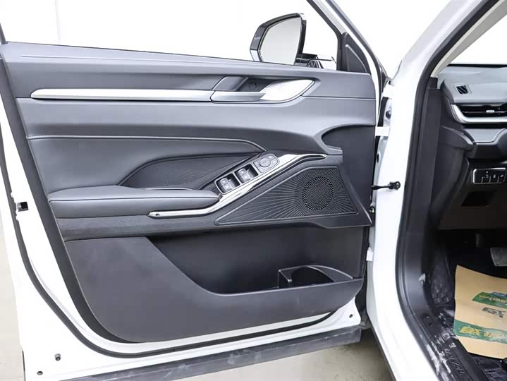 Фото 11 - Haval H6