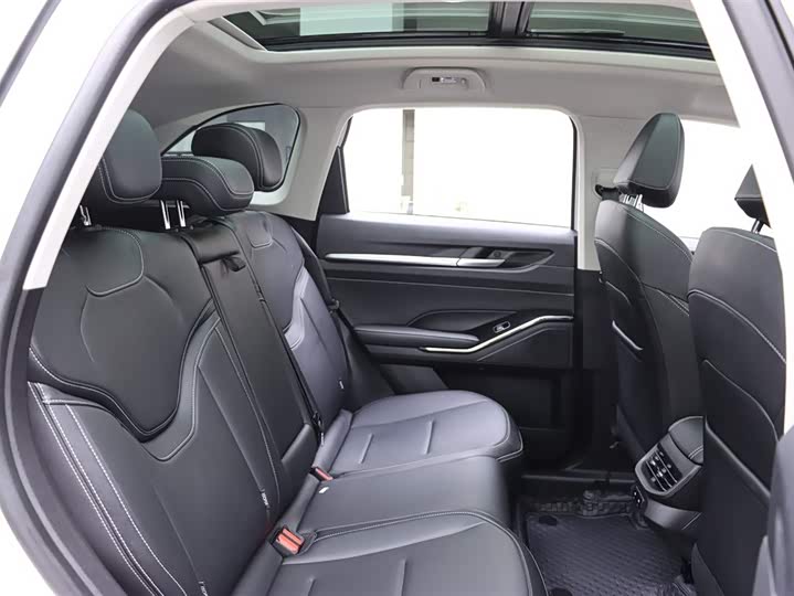 Фото 17 - Haval H6