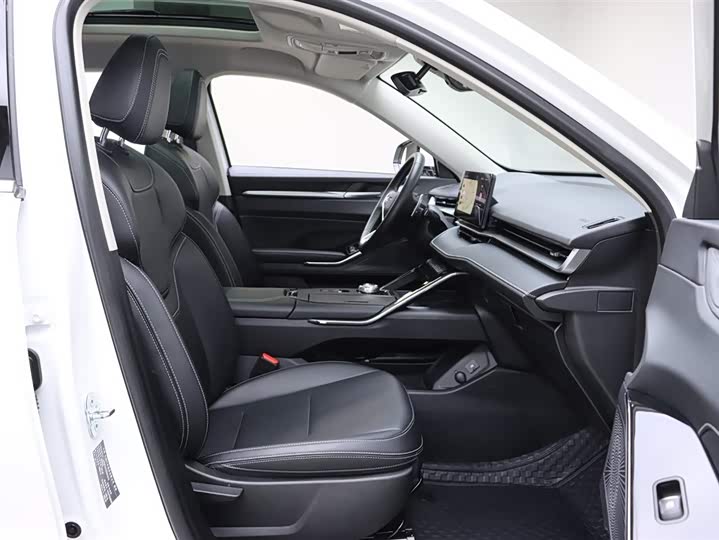 Фото 18 - Haval H6