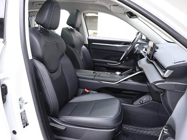 Фото 19 - Haval H6