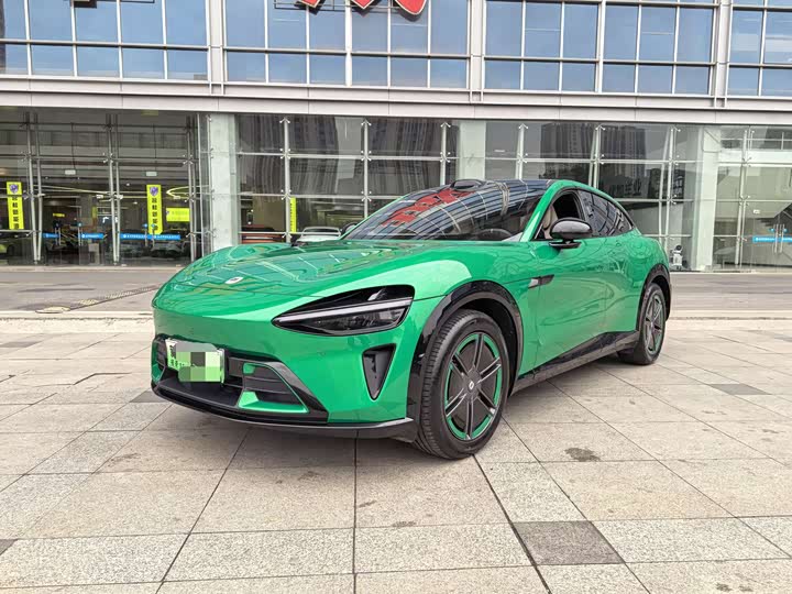 Фото 1 - Xiaomi YU7