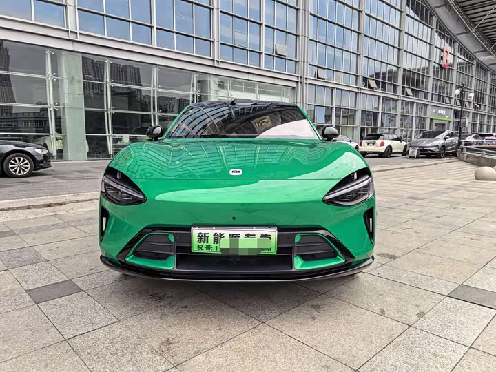 Фото 2 - Xiaomi YU7