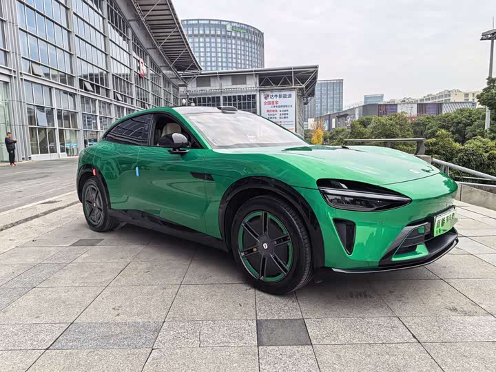 Фото 3 - Xiaomi YU7