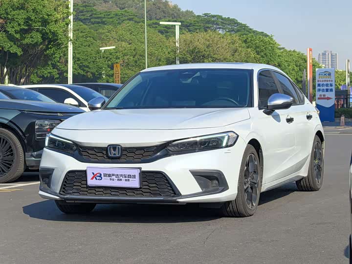 Фото 1 - Honda Civic