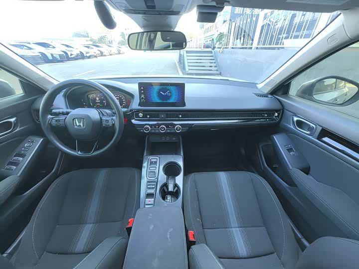 Фото 16 - Honda Civic