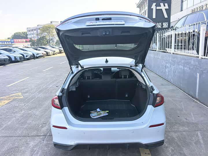 Фото 26 - Honda Civic