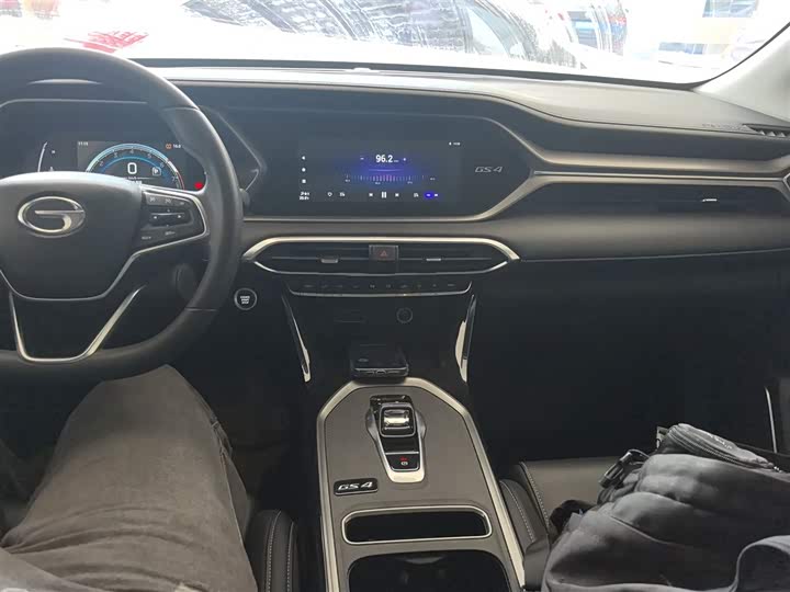 Фото 13 - GAC Trumpchi GS4