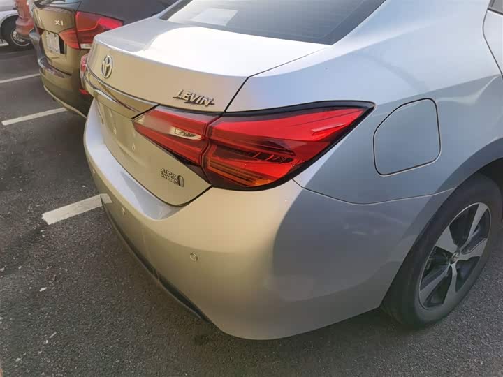 Фото 8 - Toyota Levin Hybrid