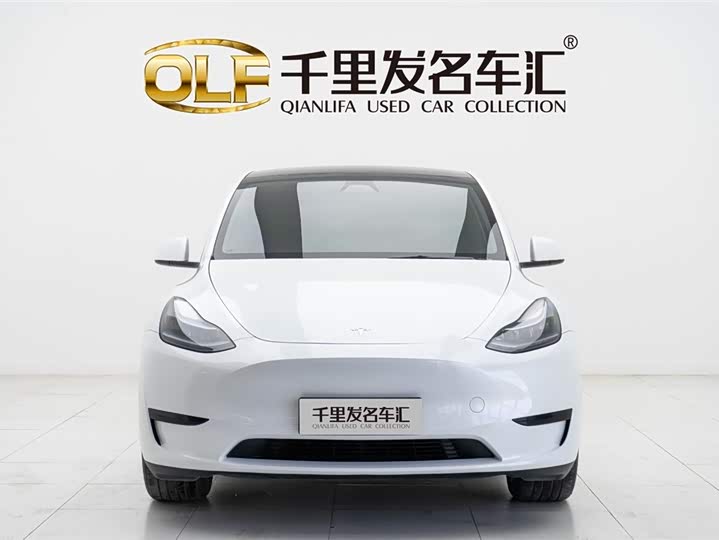 Фото 2 - Tesla Model Y