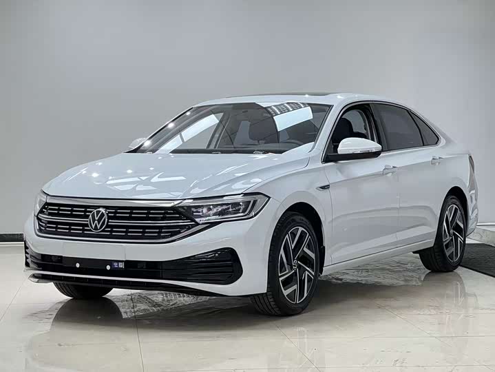 Фото 1 - Volkswagen Sagitar L