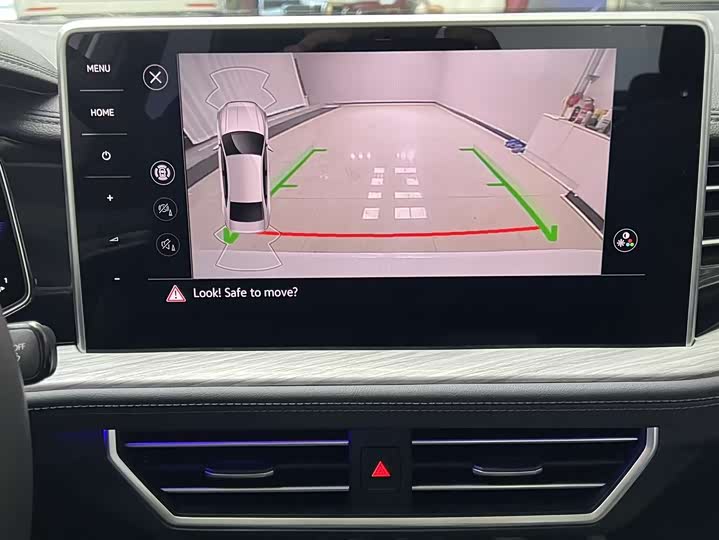 Фото 12 - Volkswagen Sagitar L