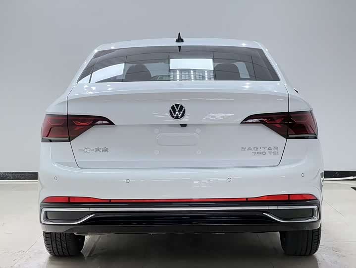 Фото 5 - Volkswagen Sagitar L