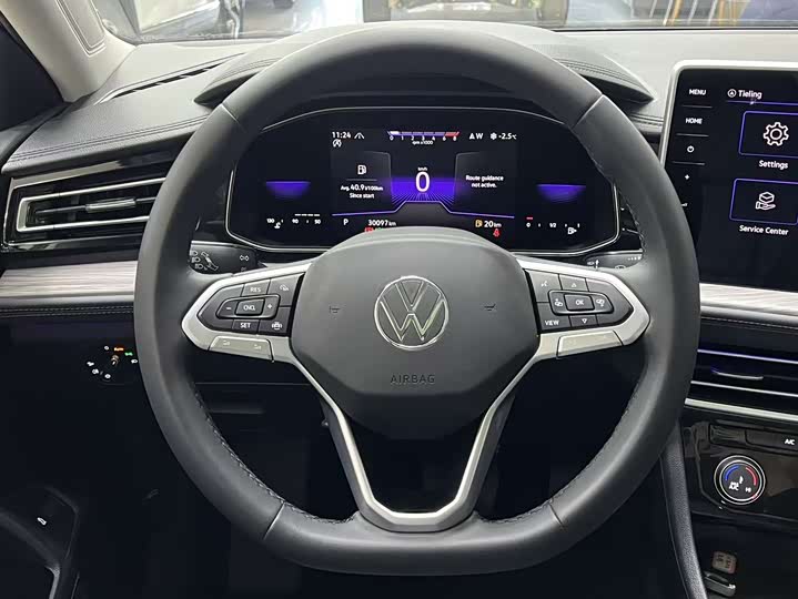 Фото 9 - Volkswagen Sagitar L