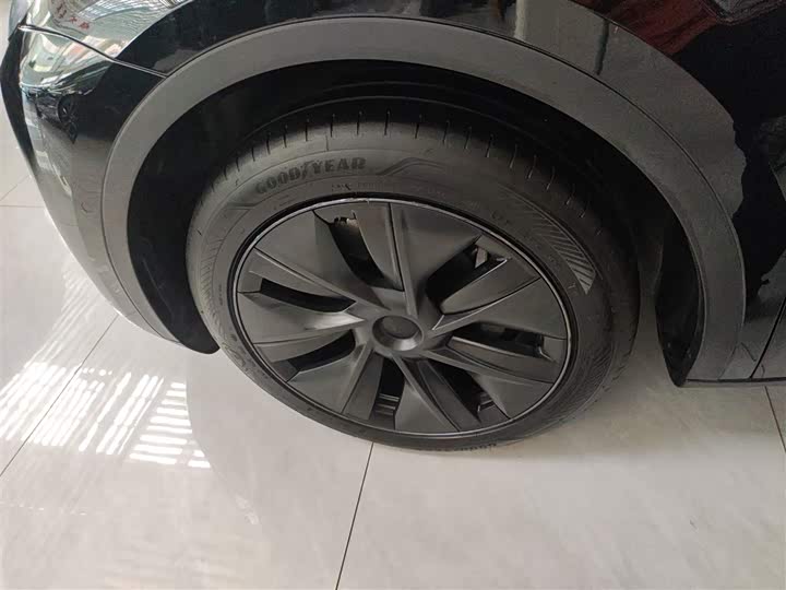 Фото 23 - Tesla Model Y