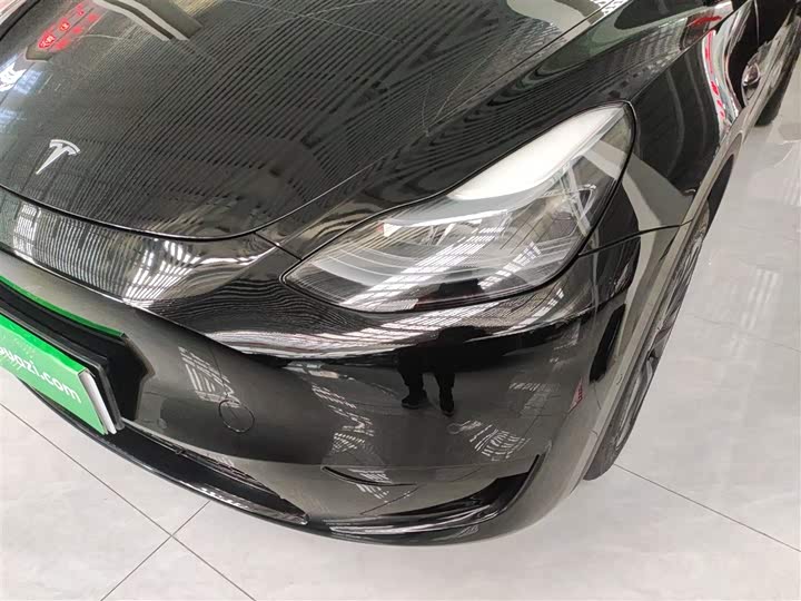 Фото 24 - Tesla Model Y