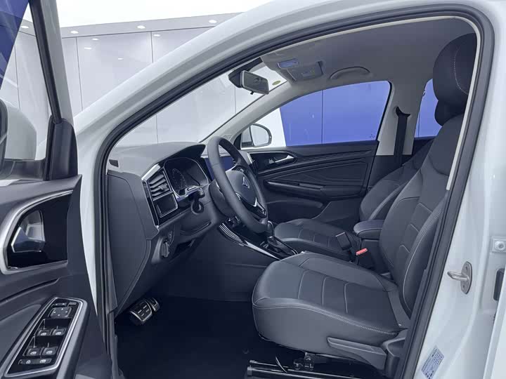 Фото 16 - Jetta VS5