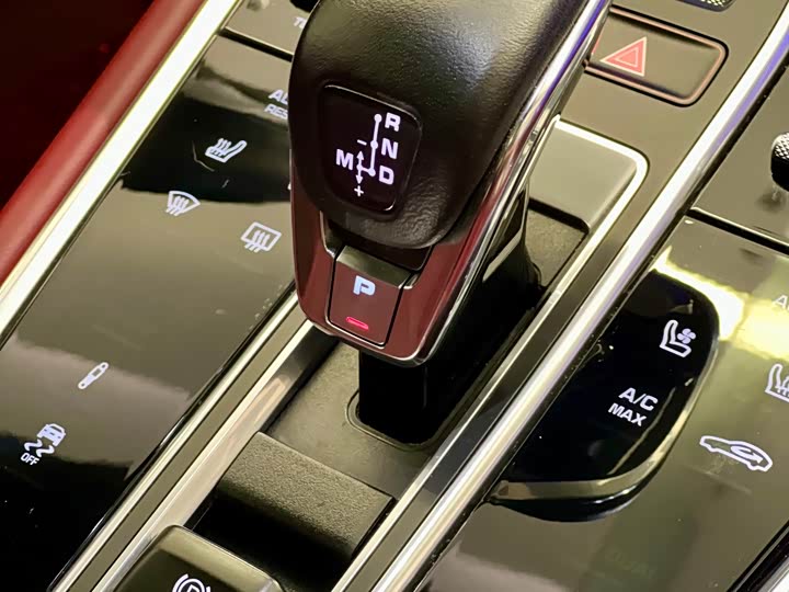 Фото 12 - Porsche Panamera