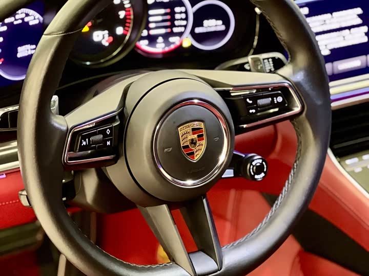 Фото 4 - Porsche Panamera