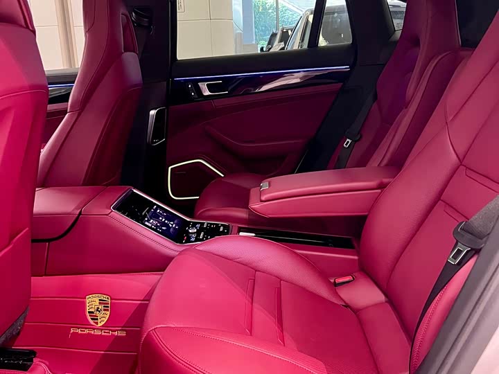 Фото 5 - Porsche Panamera