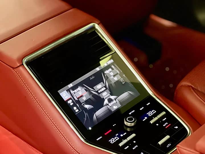 Фото 6 - Porsche Panamera