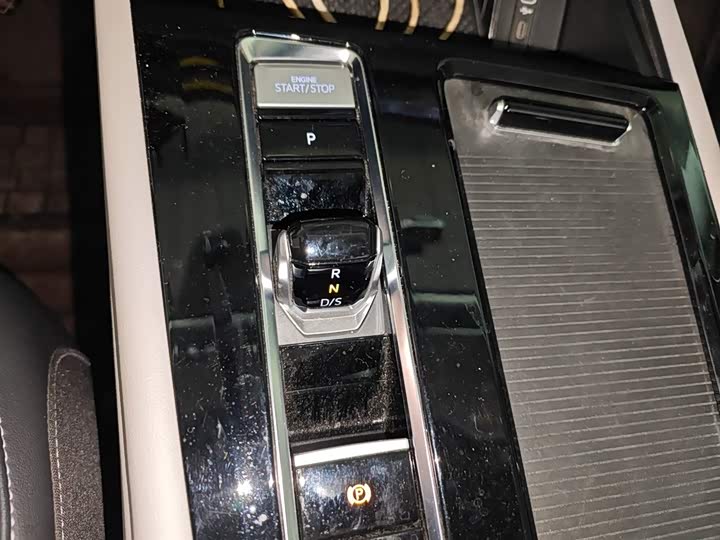 Фото 7 - Volkswagen Teramont Pro