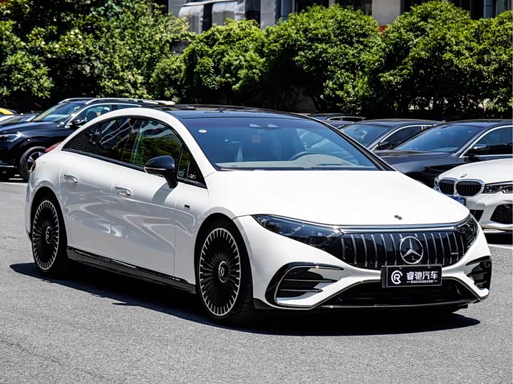 Фото 3 - Mercedes-Benz EQS AMG