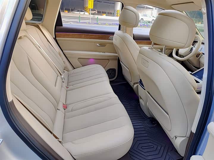 Фото 10 - Aito M7