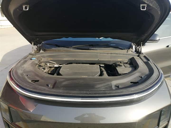 Фото 20 - LiXiang L9