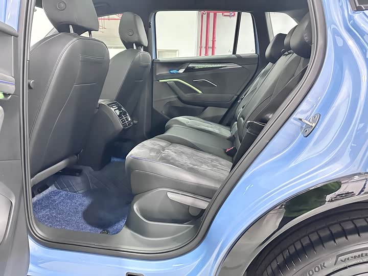 Фото 16 - Volkswagen Tiguan L Pro