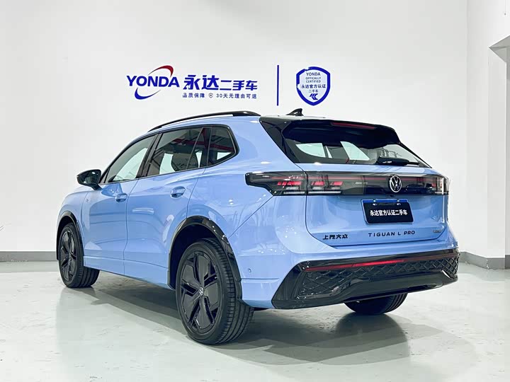 Фото 3 - Volkswagen Tiguan L Pro