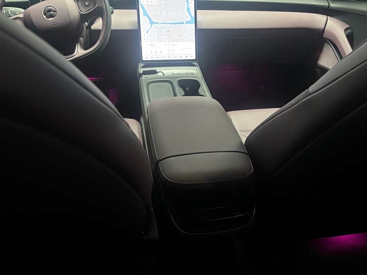 Фото 16 - Nio ET5