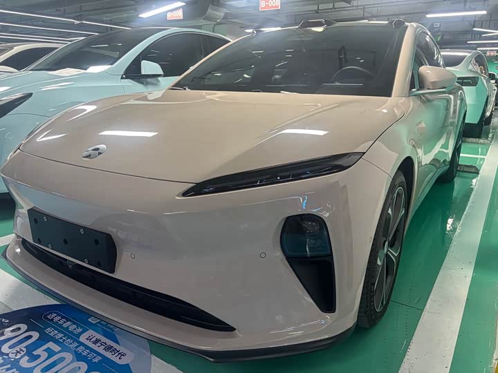 Фото 3 - Nio ET5