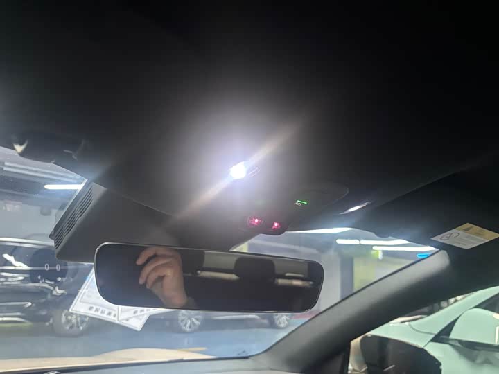 Фото 8 - Nio ET5