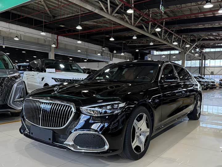 Фото 1 - Mercedes-Benz Maybach S-Class