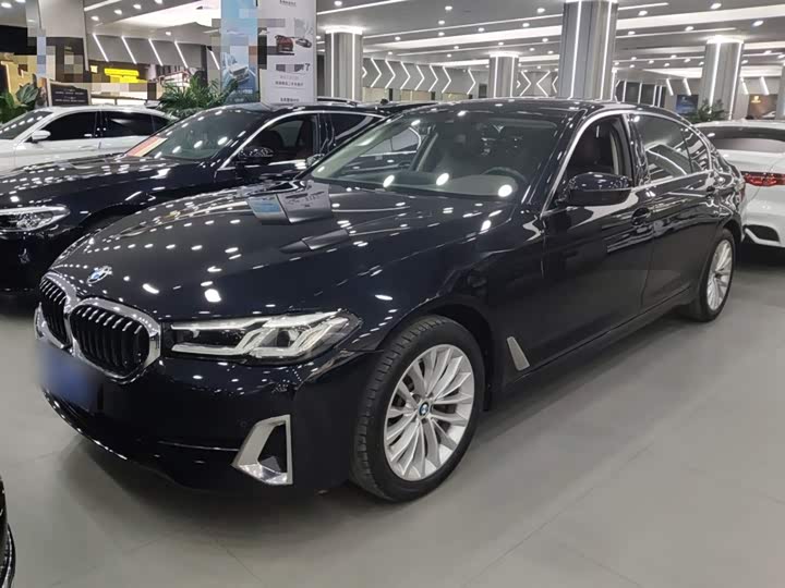 Фото 1 - BMW 5 Series