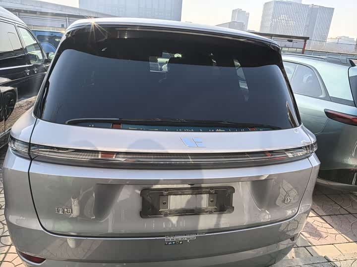 Фото 30 - LiXiang L9