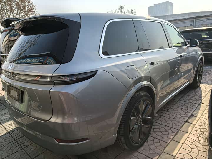 Фото 31 - LiXiang L9