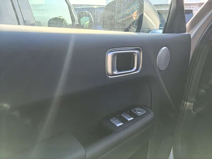 Фото 7 - LiXiang L9