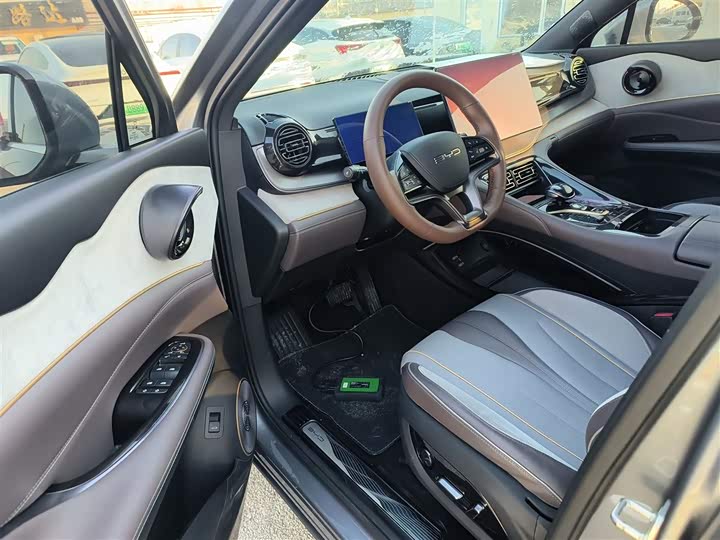 Фото 16 - BYD Frigate 07