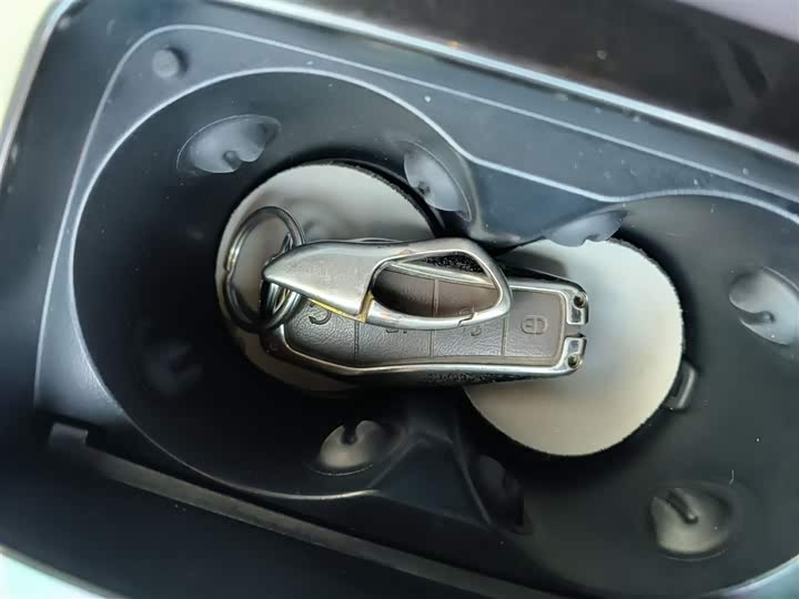 Фото 9 - BYD Frigate 07