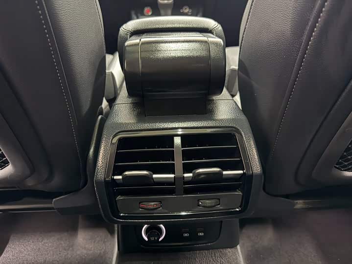 Фото 7 - Audi Q3