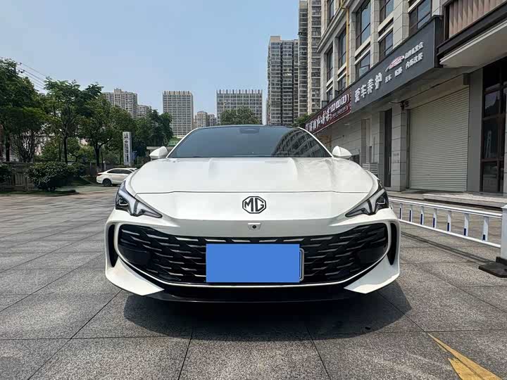 Фото 2 - MG Motor 7