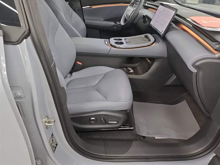 Фото 25 - XPeng G7