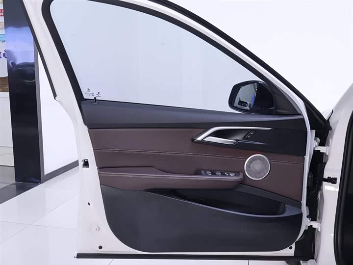 Фото 18 - BMW 1 Series