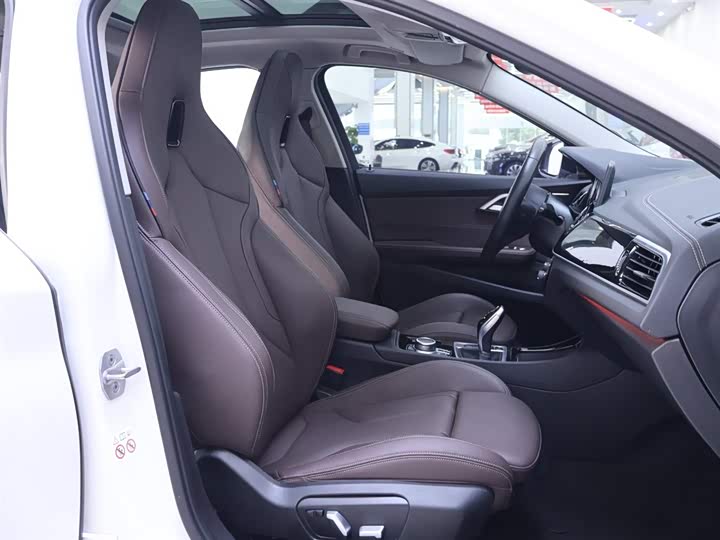 Фото 20 - BMW 1 Series